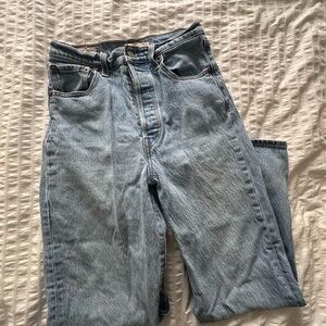 Levi’s ribcage straight jeans